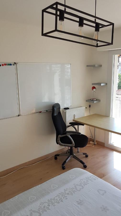 Tres Beau 3 Pieces Spacieux Lumineux Et Climatise Apartment