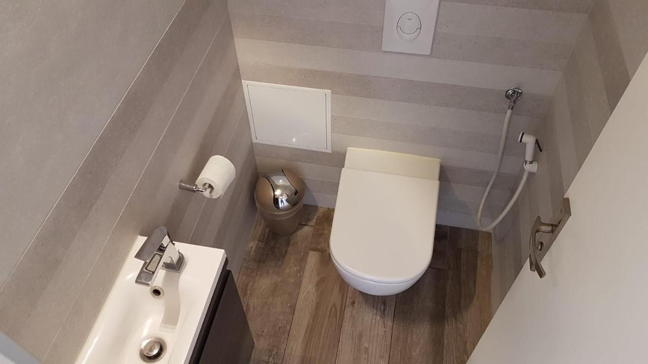 Très Beau 3 Pièces Spacieux Lumineux Et Climatisé Appartement Nice